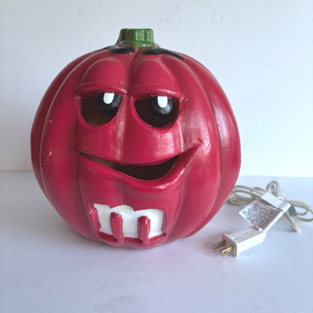 M&M Red Character Halloween Jack-O-Lantern Pumpkin Light Works